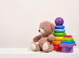Welk speelgoed stimuleert de zintuigen van je baby?