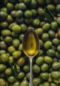 DID YOU EVER DRINK OLIVE OIL? đ±