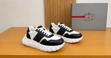 Prada Men Shoes Pair Fits Your Week Best?