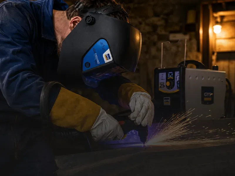 Plasma Cutters & Consumables