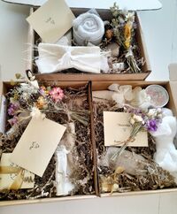 Irish Gift Boxes & Flowers
