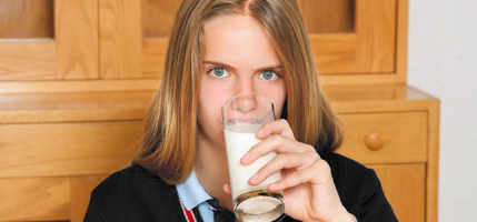 Vaikai, mokykla ir pienas