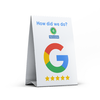 Een Google review Display op de balie